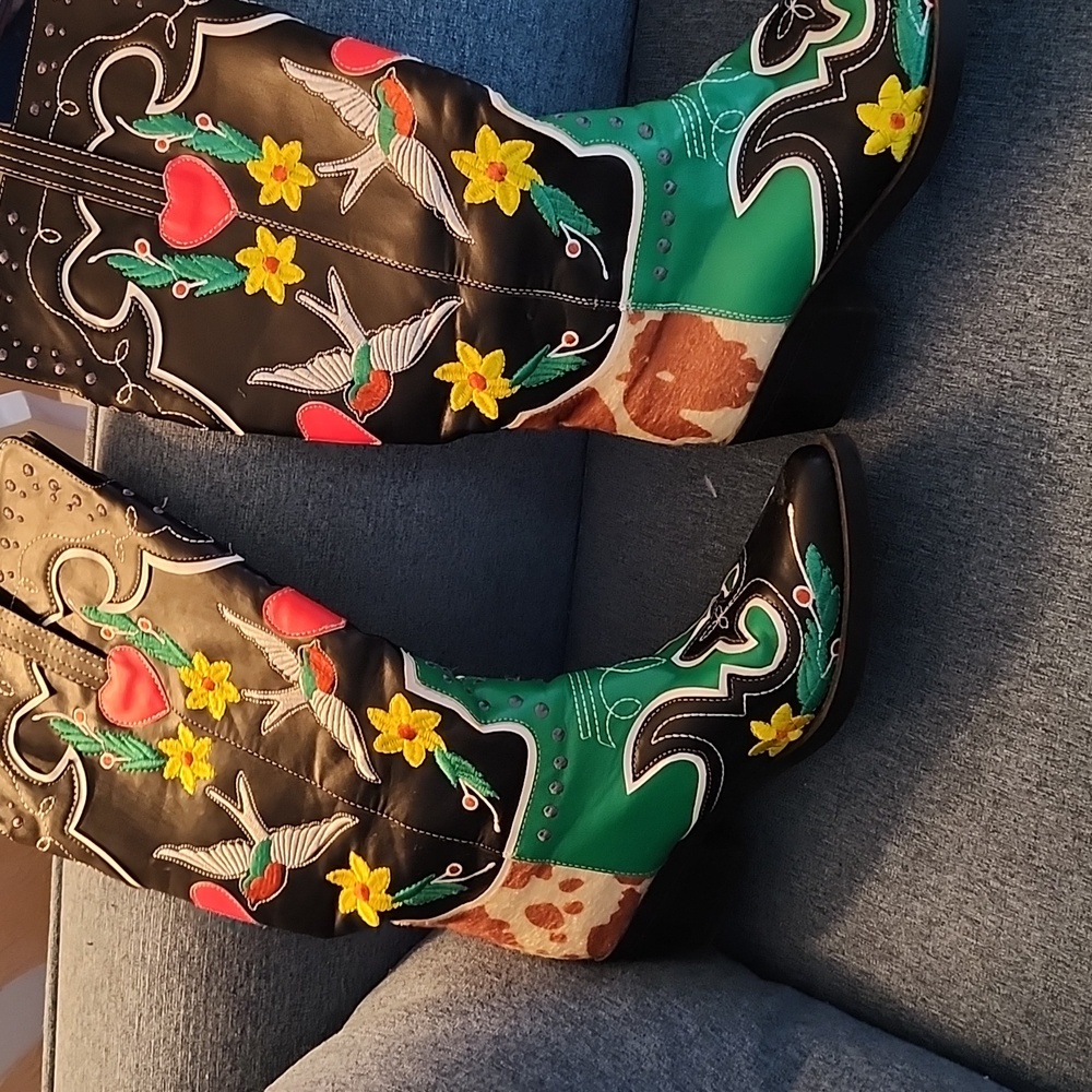 Embroidered Faux Leather Pull On Knee High Cowboy Style Boots. - Picture 2 of 11